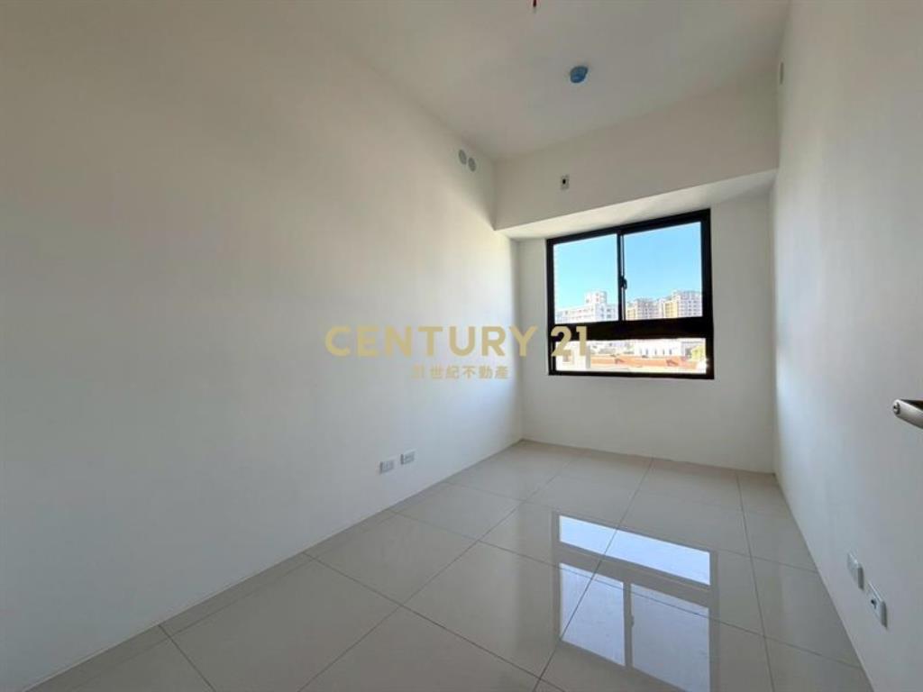 太平璞樹謙里全新三房柱邊平車