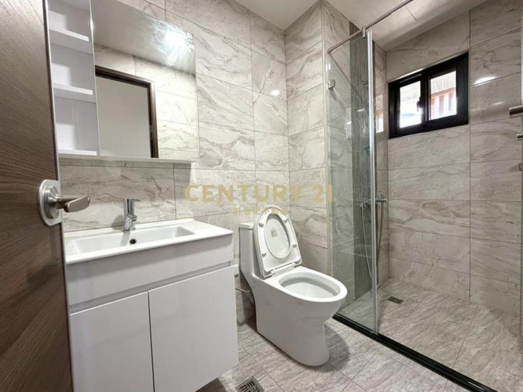 太平璞樹謙里全新三房柱邊平車