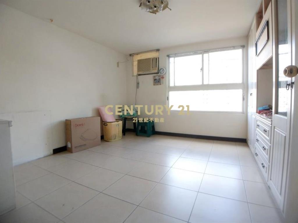 專簽*中山醫河畔宅四房平車