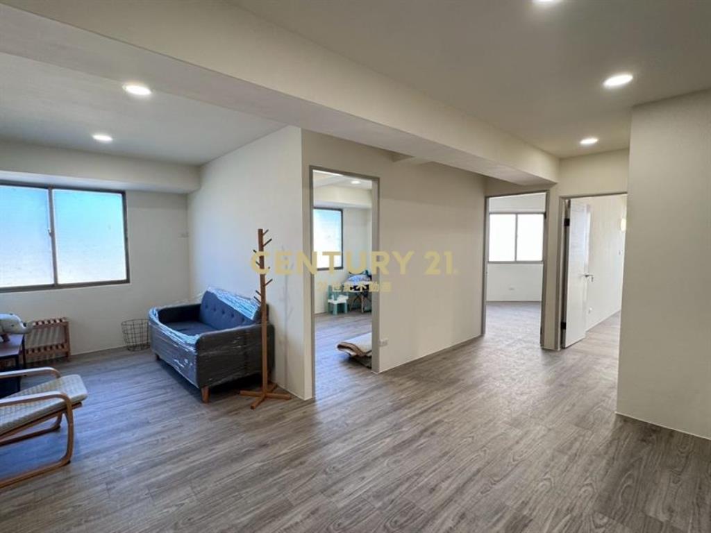 黎明路稀有3房｜25坪大空間