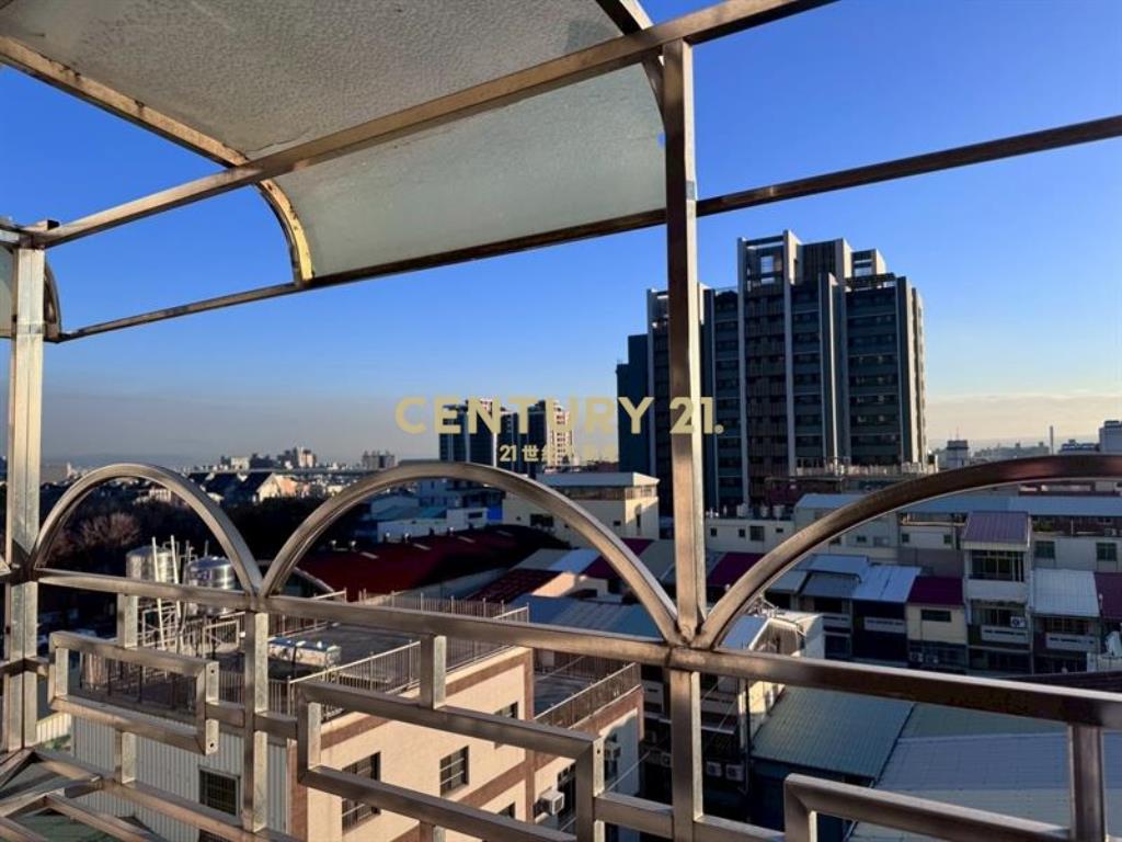 黎明路稀有3房｜25坪大空間