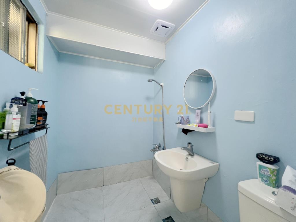 五期大業國中學區宅採光次頂樓