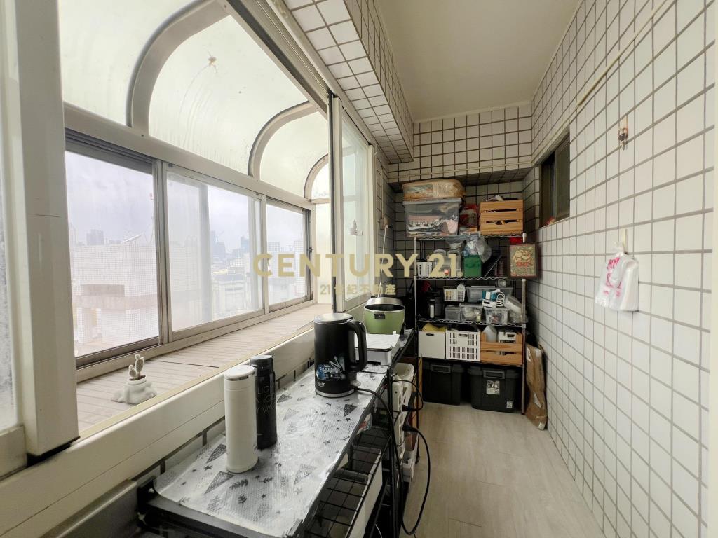 五期大業國中學區宅採光次頂樓