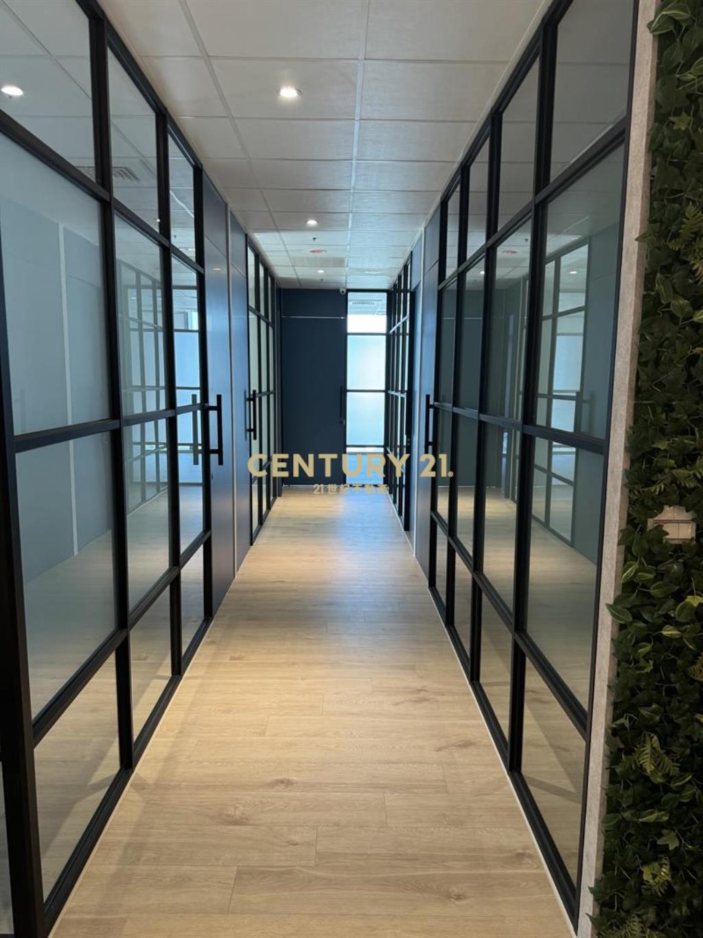 Top1商辦全新裝潢高樓層收租