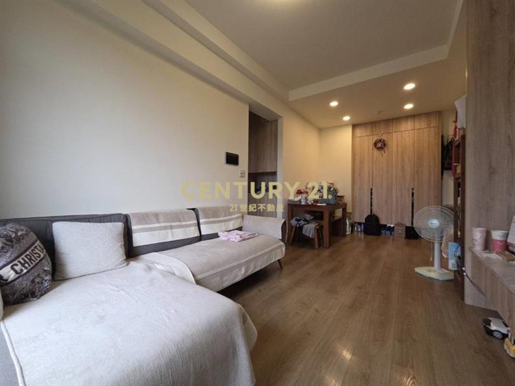 嶺東精裝二房平車近高鐵