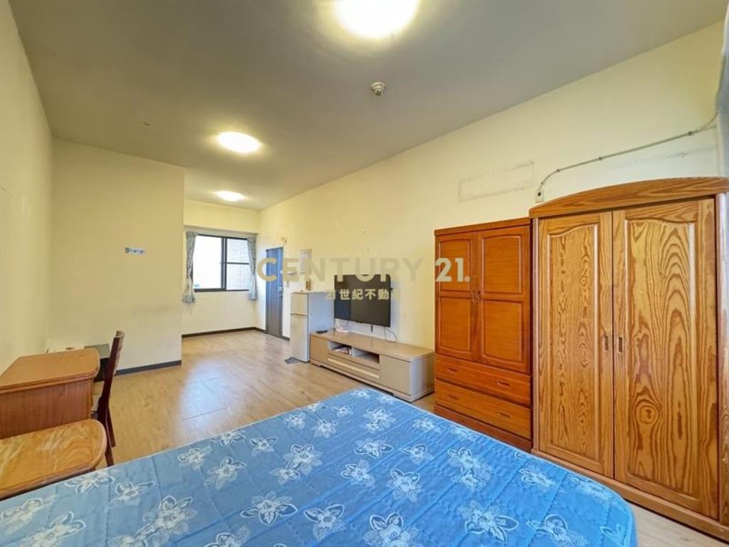 邊間.雙採光衛浴開窗大套房