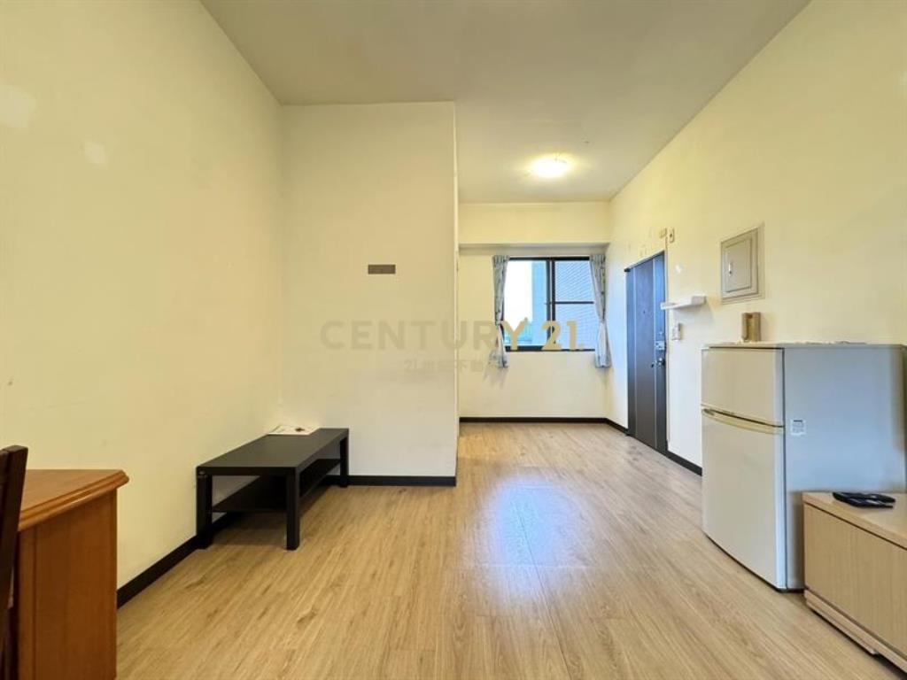 邊間.雙採光衛浴開窗大套房