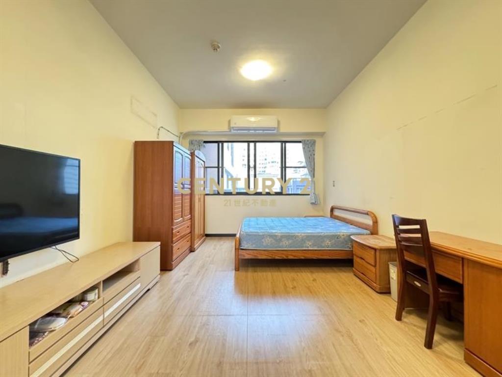 邊間.雙採光衛浴開窗大套房