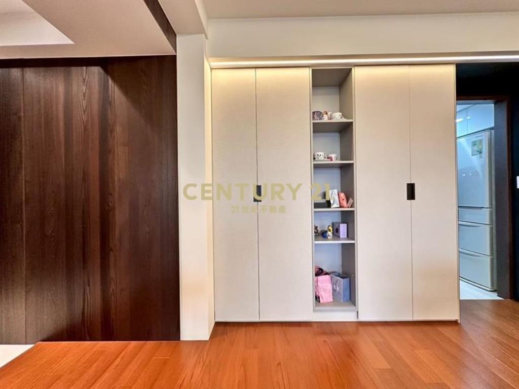 勝美築四房平車視野戶