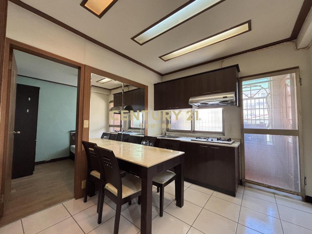 市府雙捷健身公寓