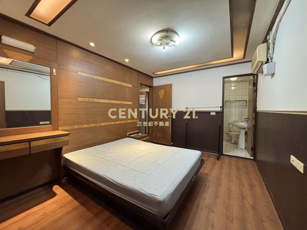 市府雙捷健身公寓