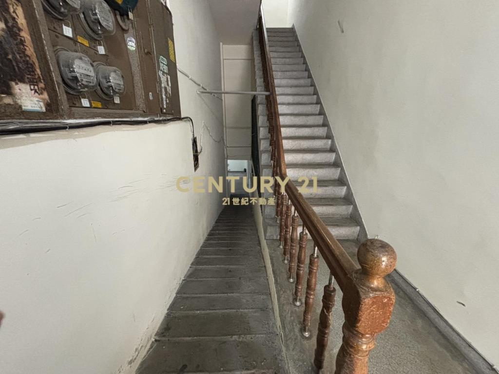 市府雙捷健身公寓