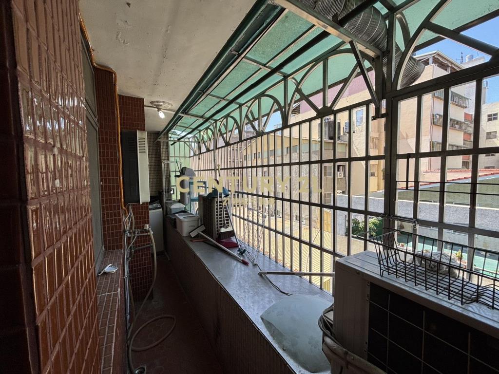 市府雙捷健身公寓