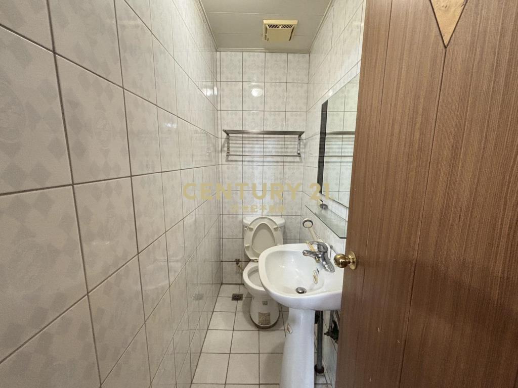 市府雙捷健身公寓