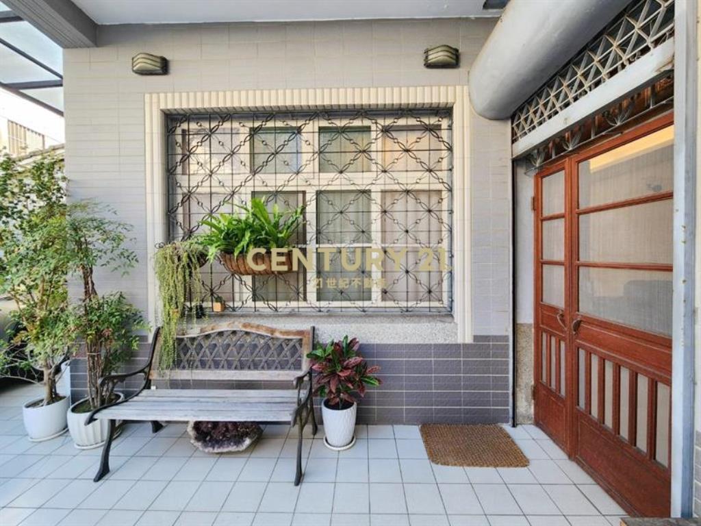 張鈞甯的家｜永興商圈庭院別墅