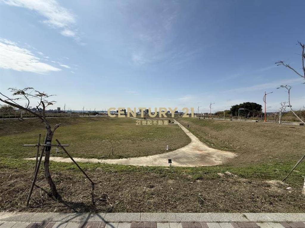 14米大面寬建2戶最便宜建地