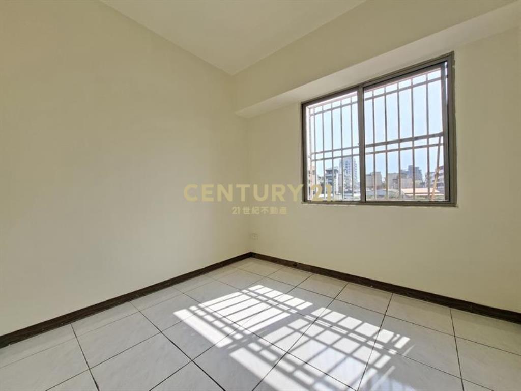 楓樹田園採光三房