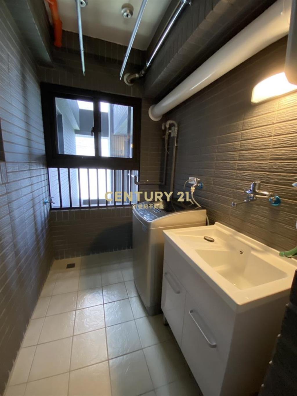 ☆租補~家具電~櫻花巨人3房平車