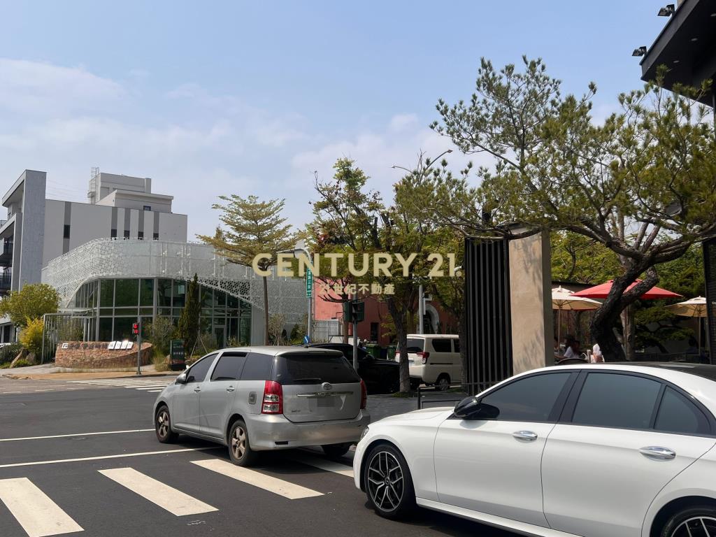 單元二@亨都新富三房雙平車