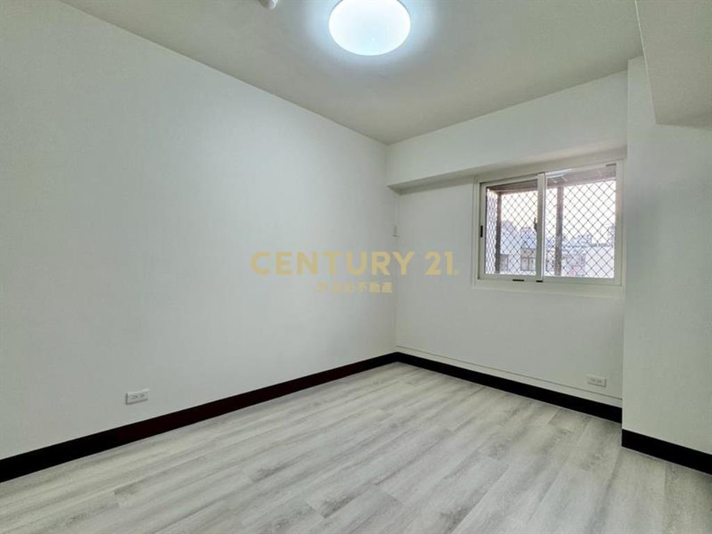 東海大學全新整理電梯三房