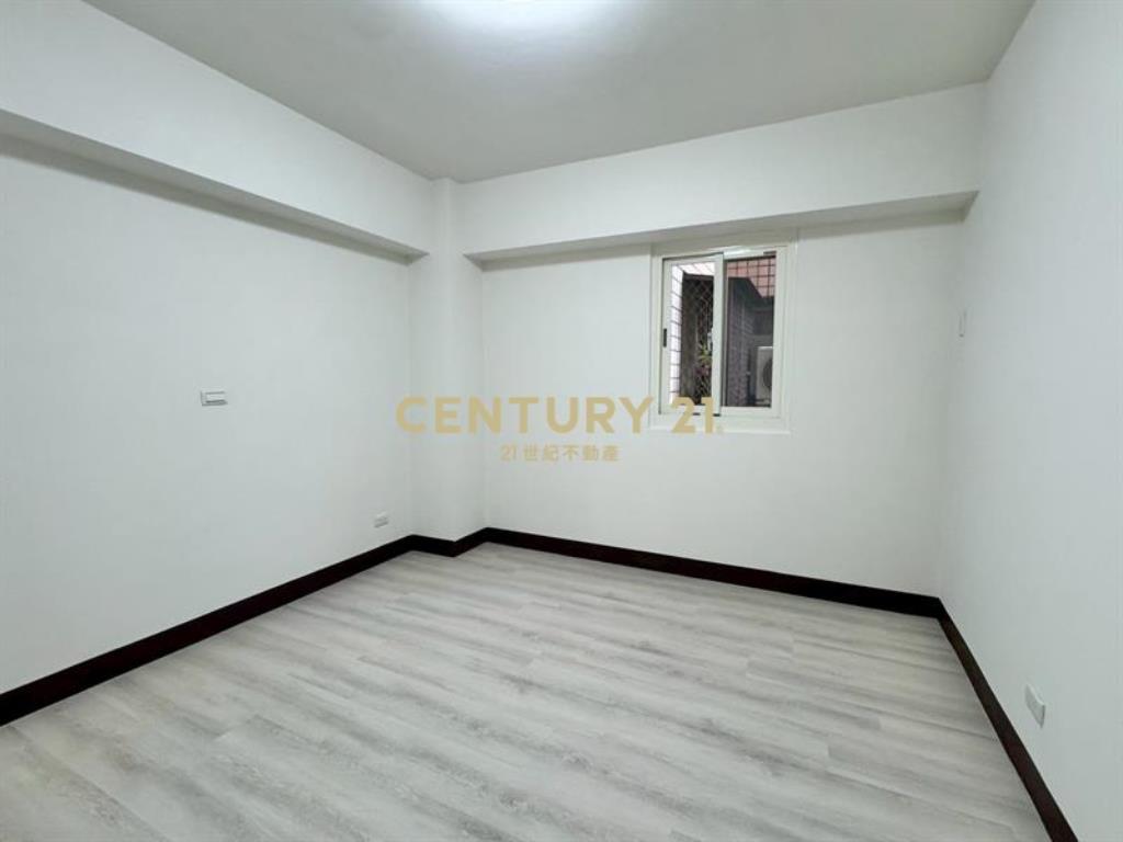 東海大學全新整理電梯三房