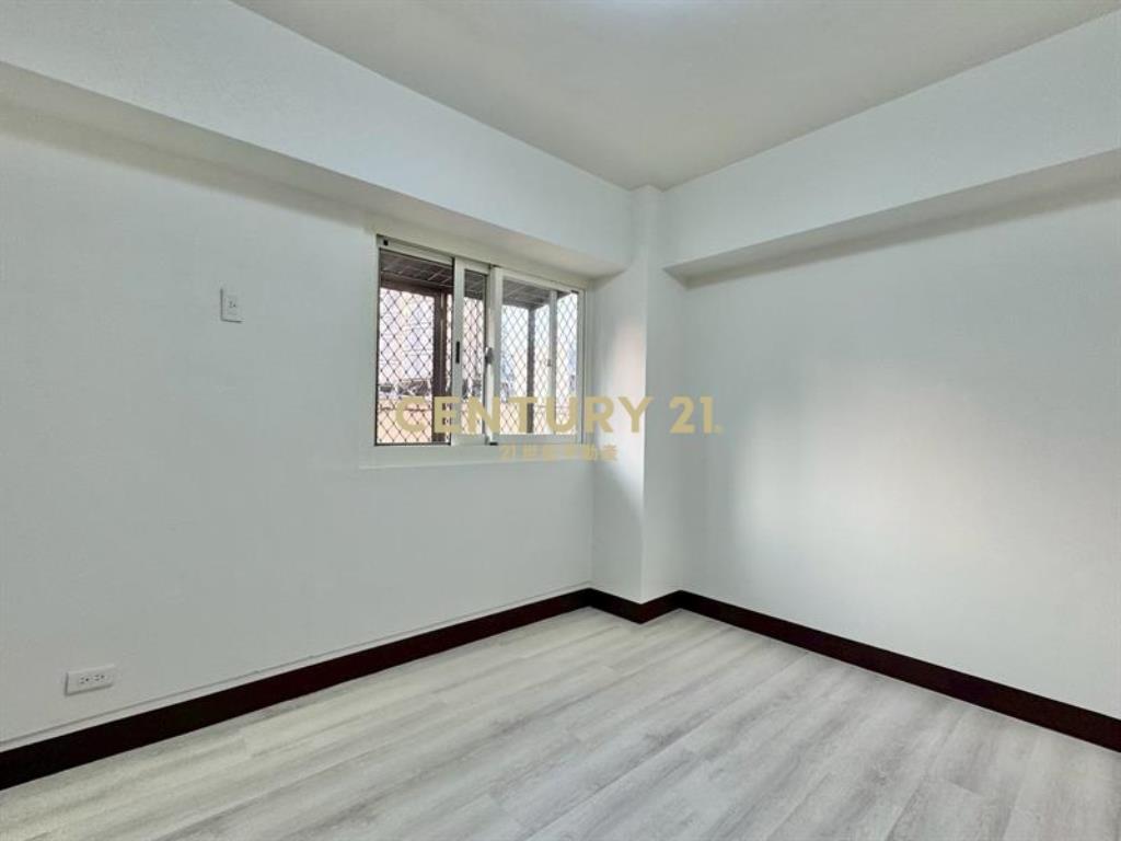 東海大學全新整理電梯三房