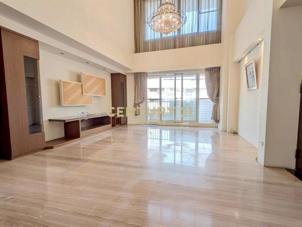 裕國大廈樓中樓雙平車