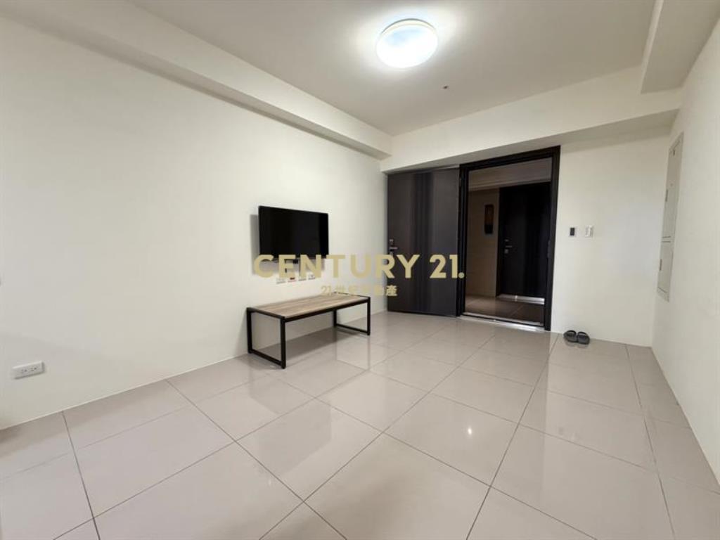 富宇世界花園中高樓層兩房平車