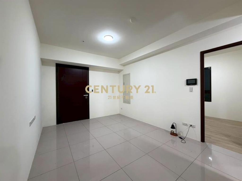 富宇世界花園二樓露臺戶