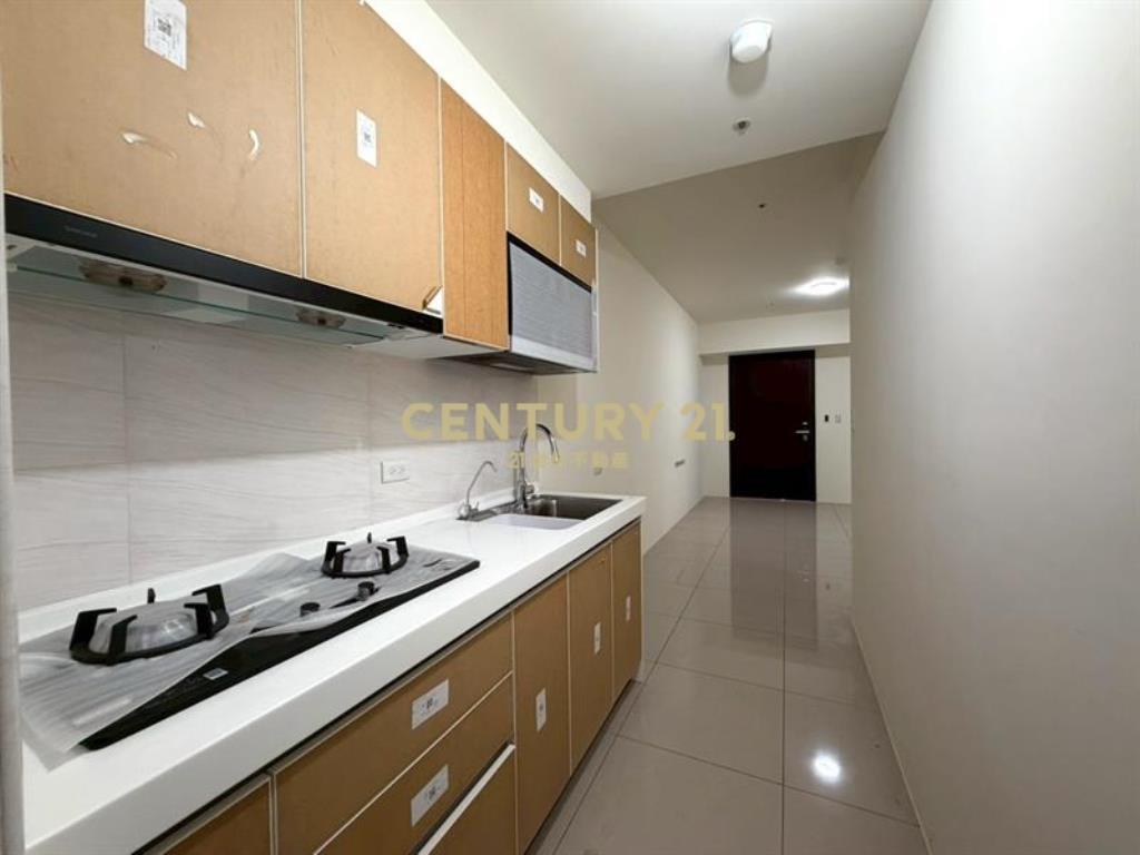 富宇世界花園二樓露臺戶