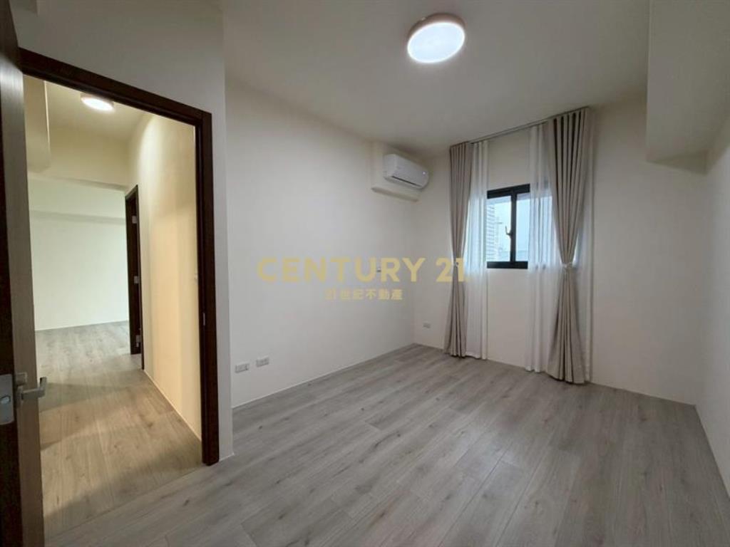 富宇上和苑三房平車