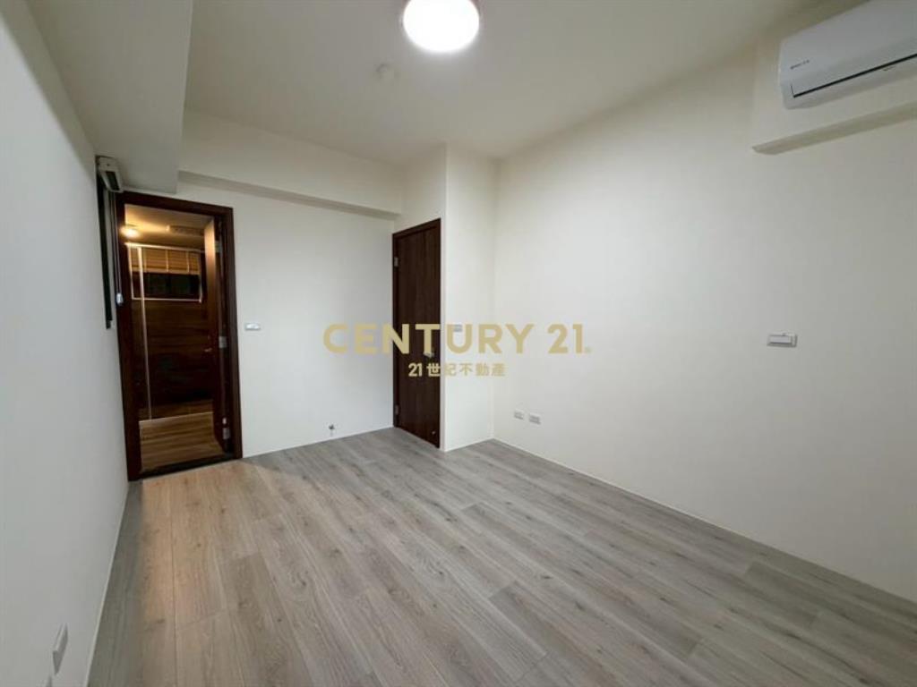 富宇上和苑三房平車