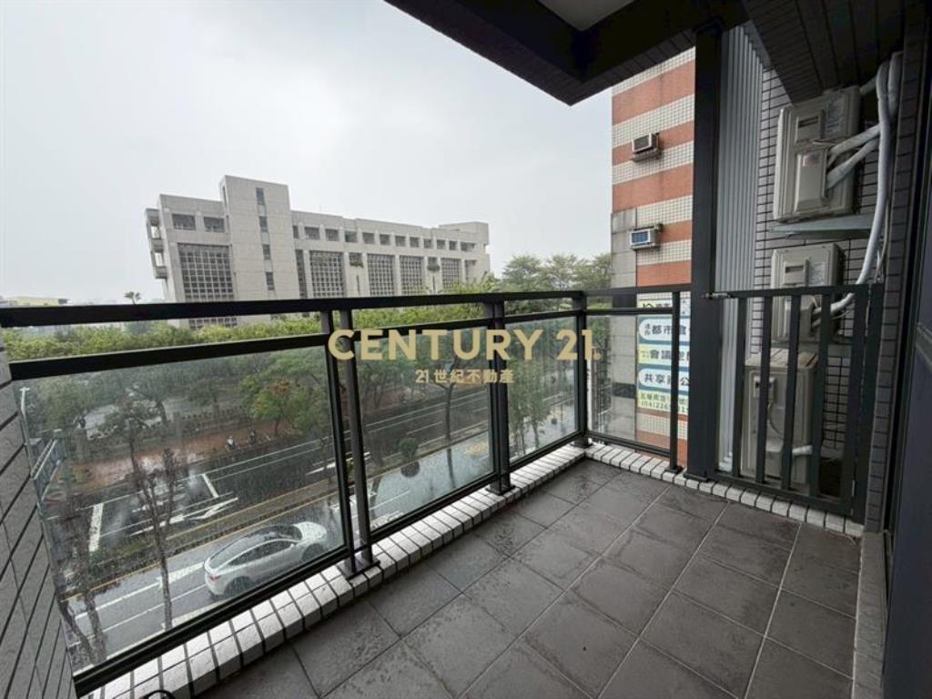 富宇上和苑三房平車