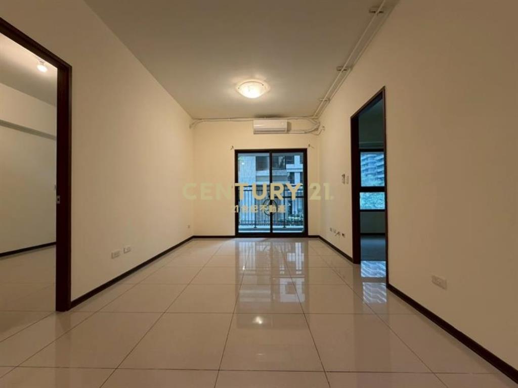 微笑城市三房B1平車