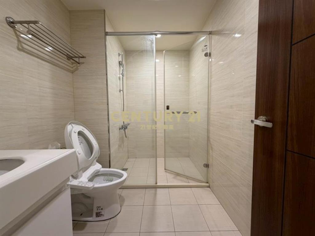 微笑城市三房B1平車