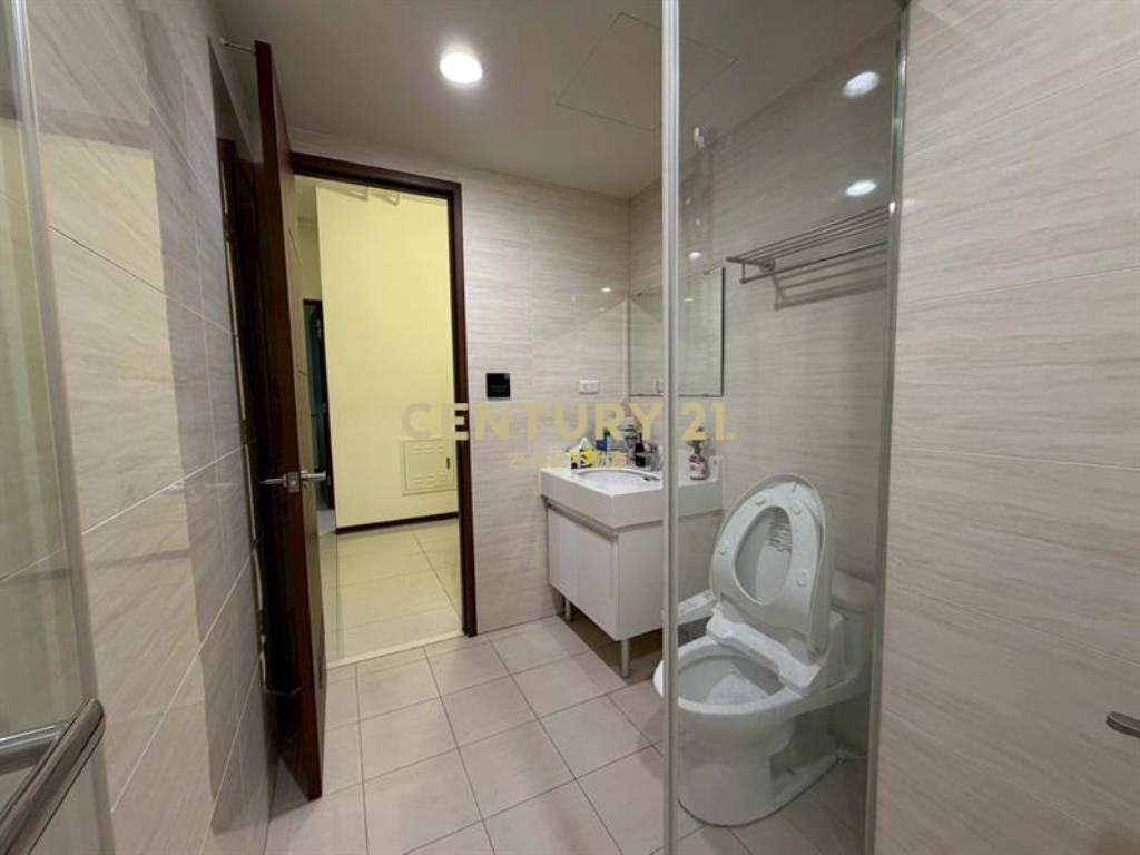 微笑城市三房B1平車