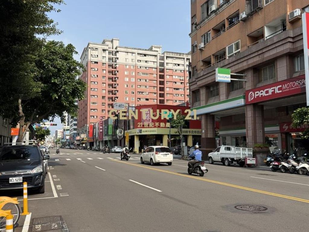 專任收租.漢口路.全家角店