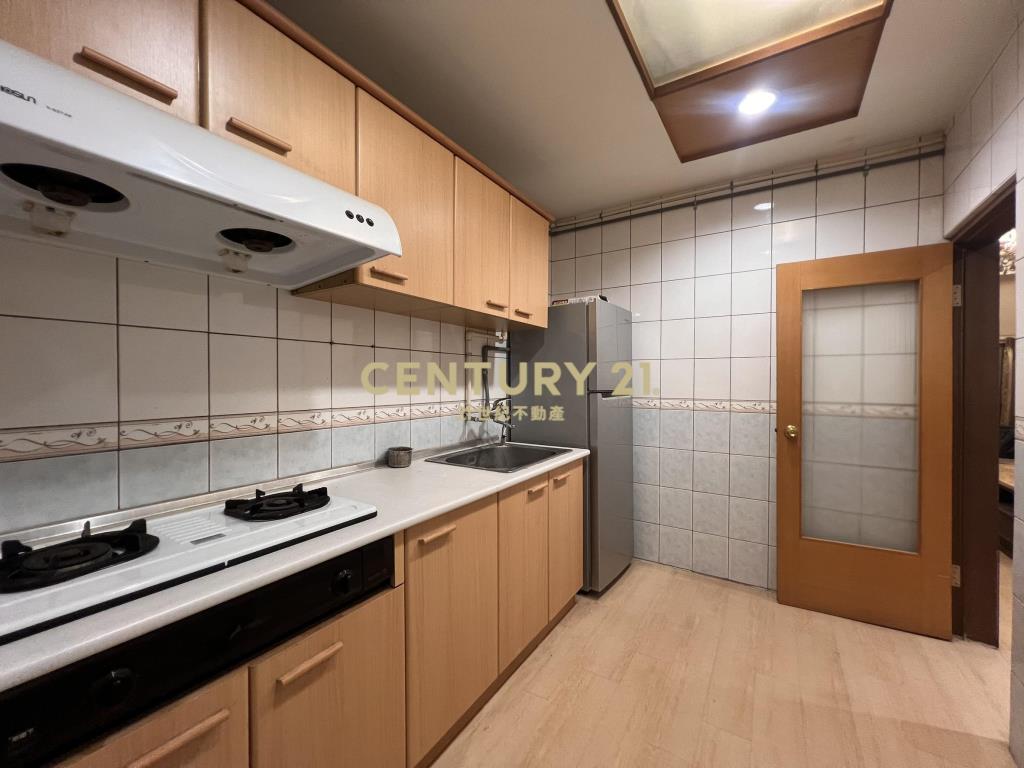 民俗公園河岸美景大三房