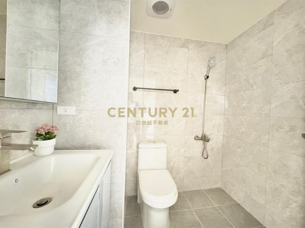 德昌中華住店合一@三層樓附車位