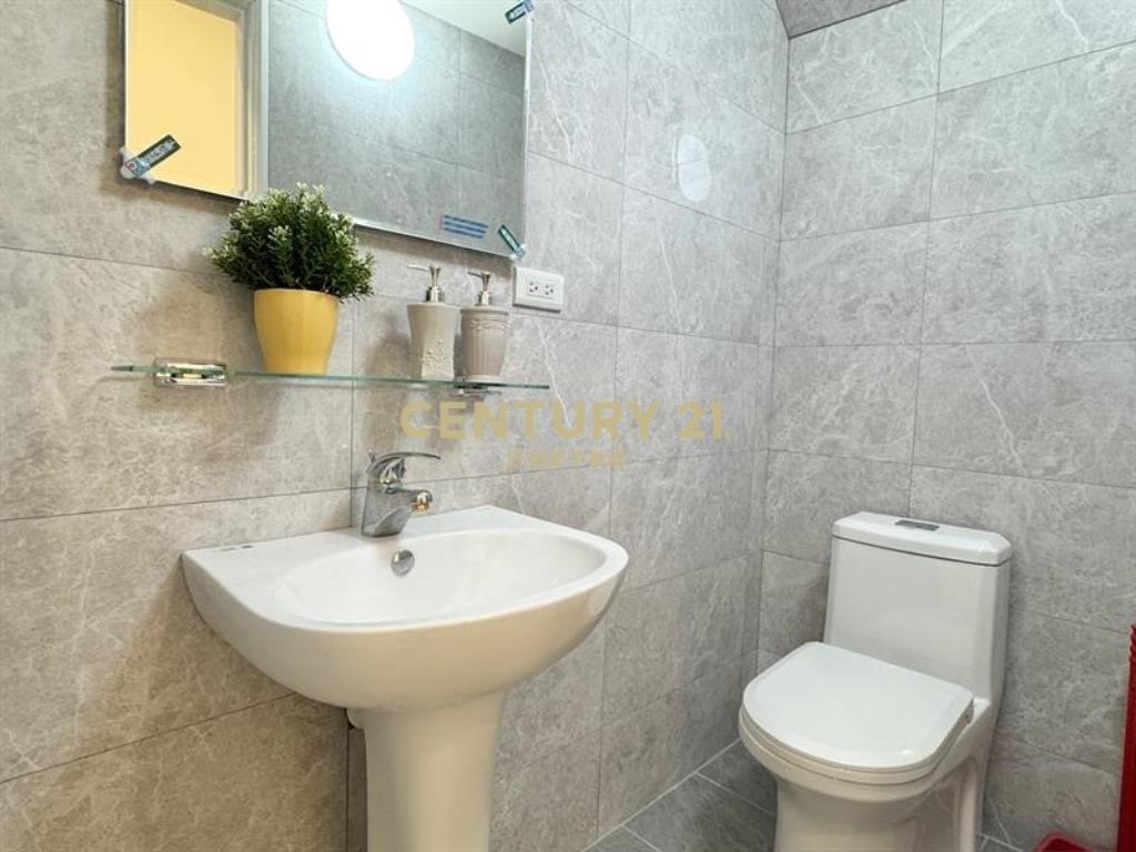 德昌中華住店合一@三層樓附車位