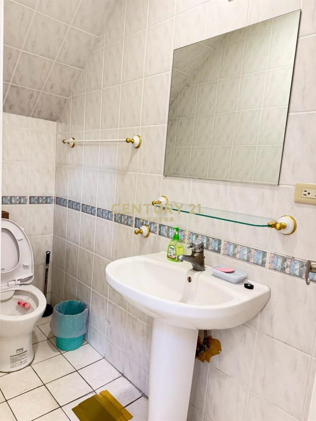 正河南路燙金店面