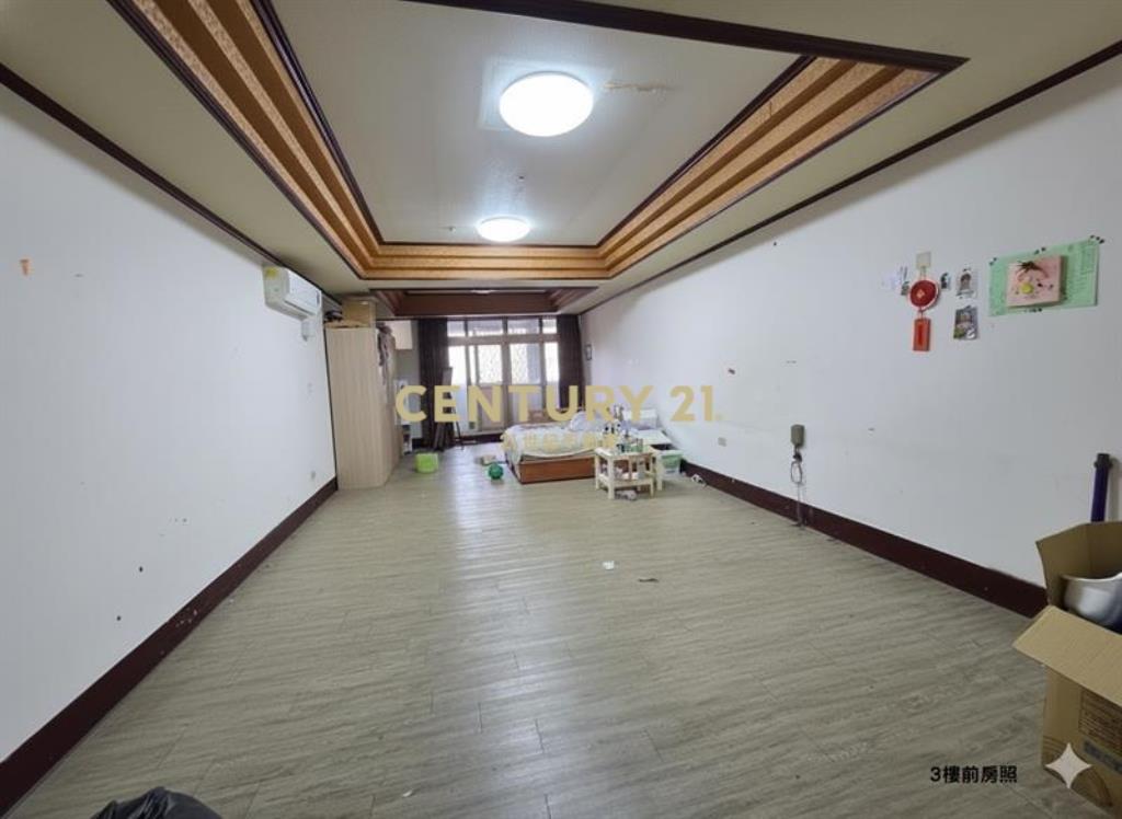 八期捷運南屯路鑽石店面