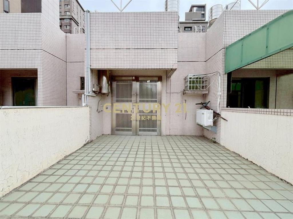 正河南路大地坪近40坪金店面