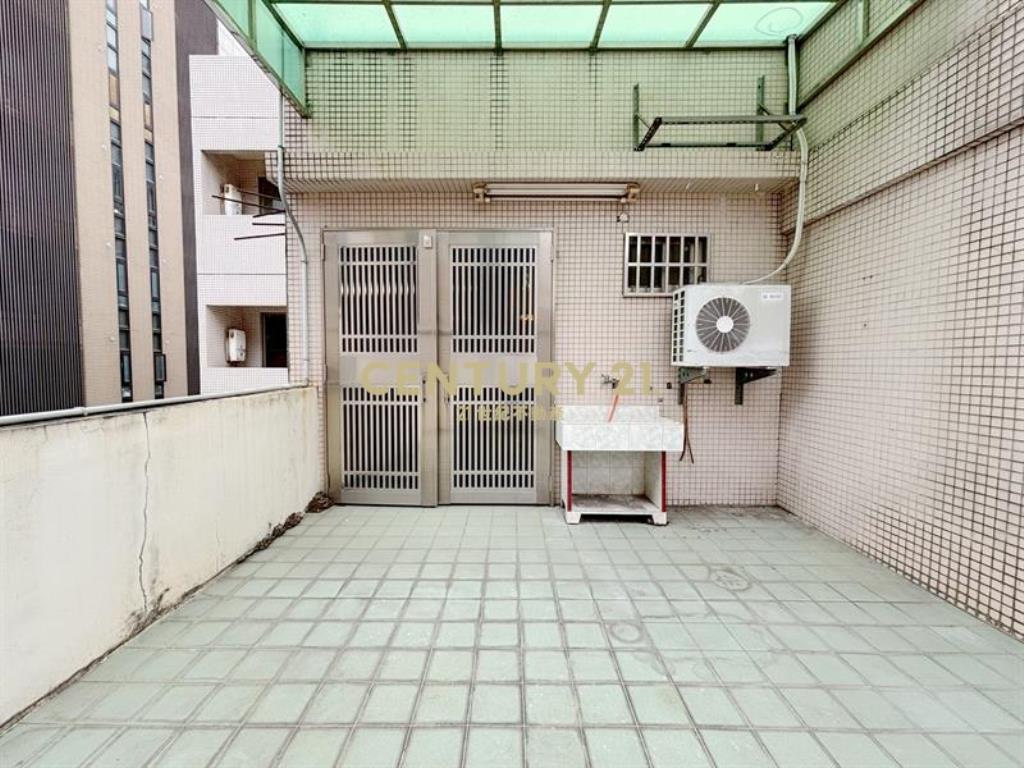 正河南路大地坪近40坪金店面