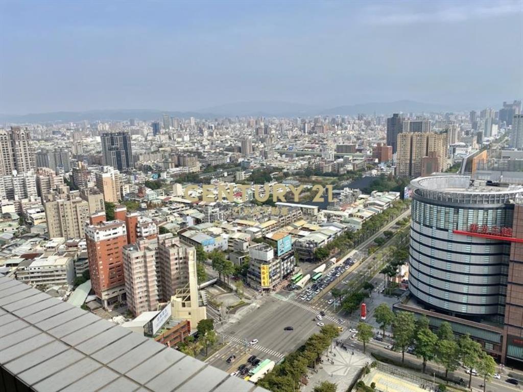 七期百達富裔凌空樓層四房雙主臥