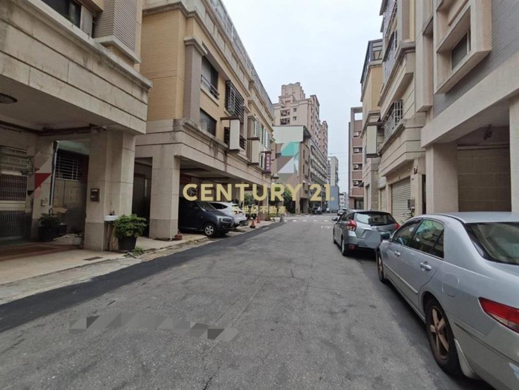 南屯.商業區大面寬整棟店套