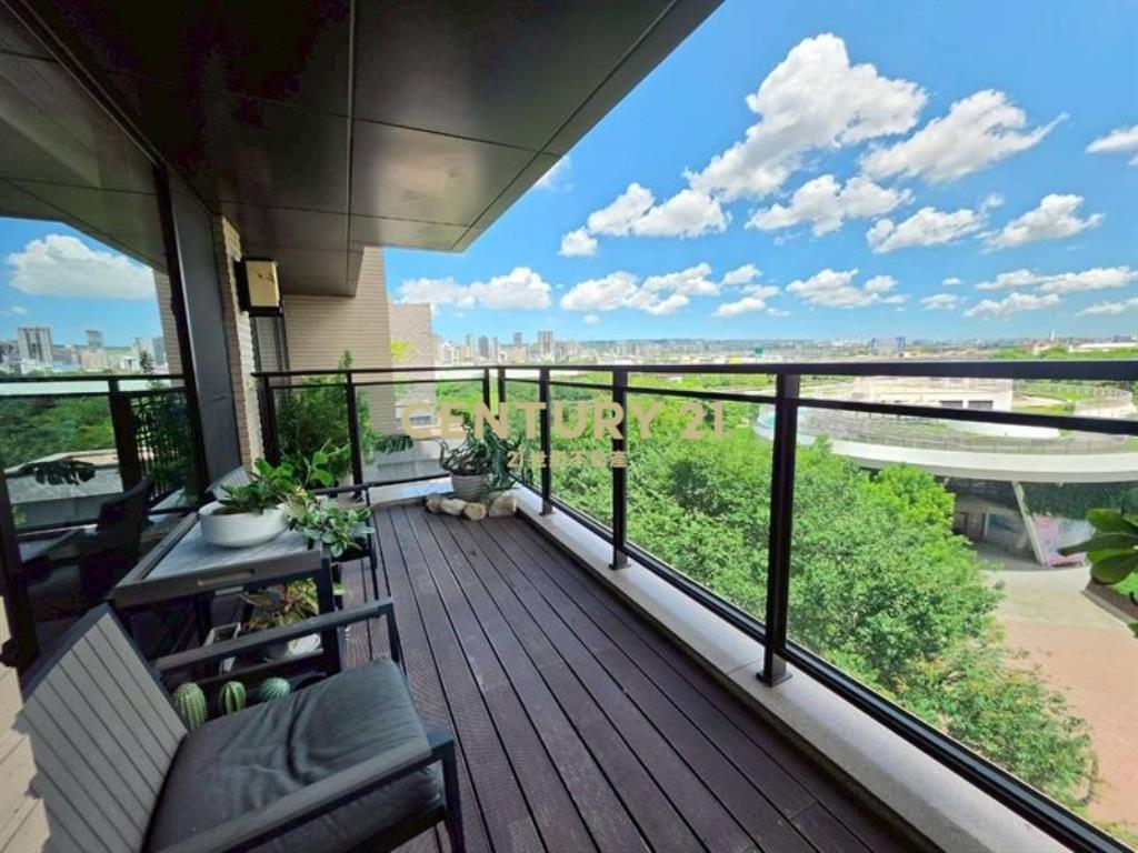 久樘瑞璽面公園大2房雙平車