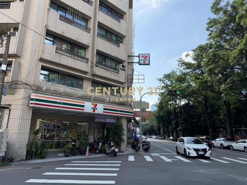教育大學全新電梯16間透套