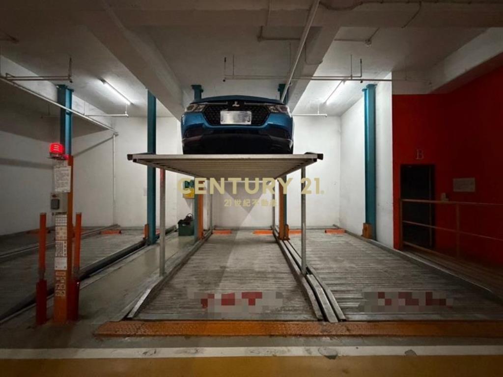 嶺東彩虹城1兩房車位