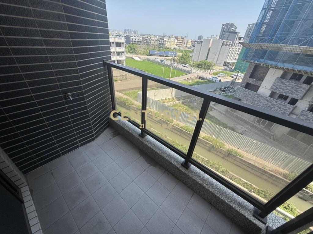 梧棲二房+車位華廈